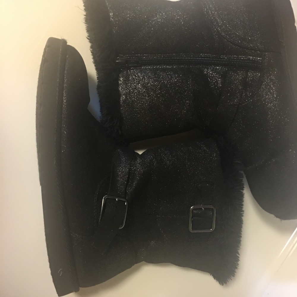 Black sparkly girls boots